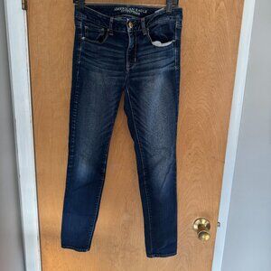 American Eagle Super Stretch Skinny Dark Wash Jeans Size 8